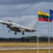 NATO naikintuvas virš Šiaulių bazės