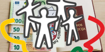 Referendumas dėl teisės atsiskaityti grynaisiais