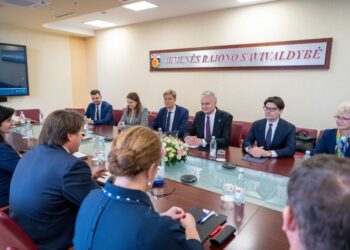 Prezidentas lankosi Akmenės rajone