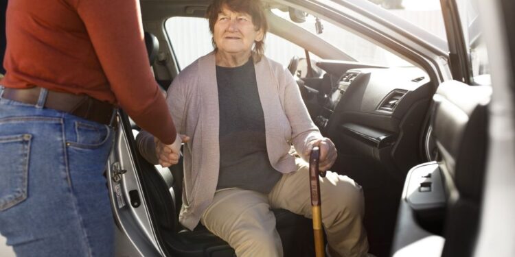 Ligonių pavėžėjimo paslauga