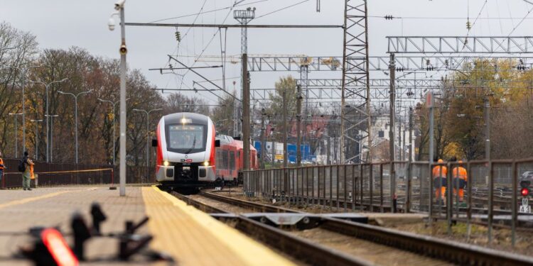 Elektrrinis traukinys