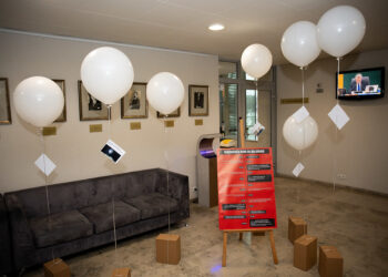 Liberalai ministrus sutiko oro balionais