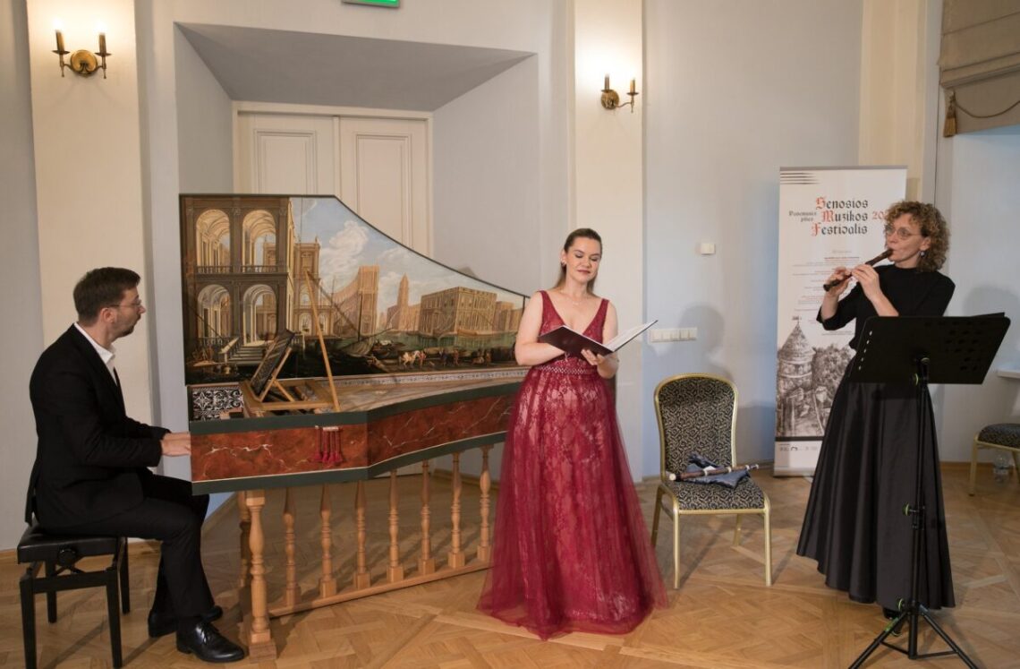 Ansamblis Šviesotamsa