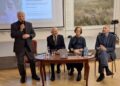 Knygos pristatymo metu Antanas Gudelis, prof. dr. Libertas Klimka, prof. dr. Nijolė Laurinkienė
