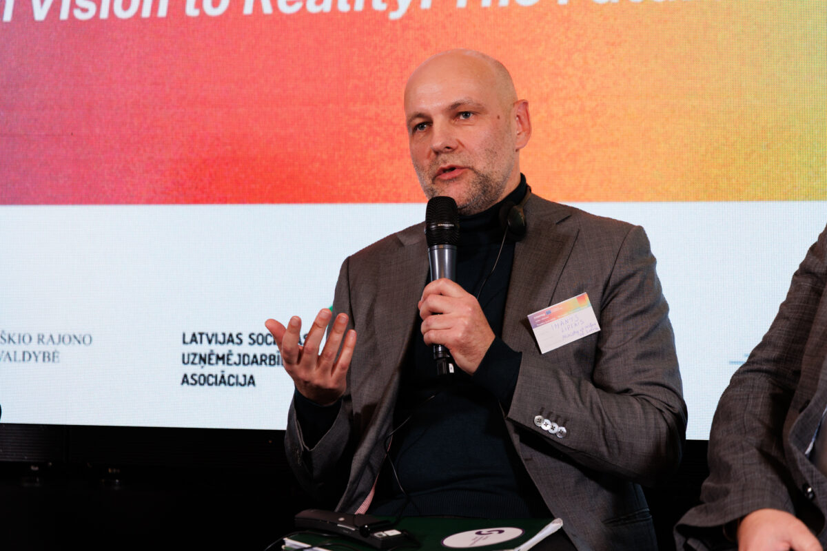 Impants Lipskis, Latvijos Respublikos Socialinės apsaugos ministerijos atstovas