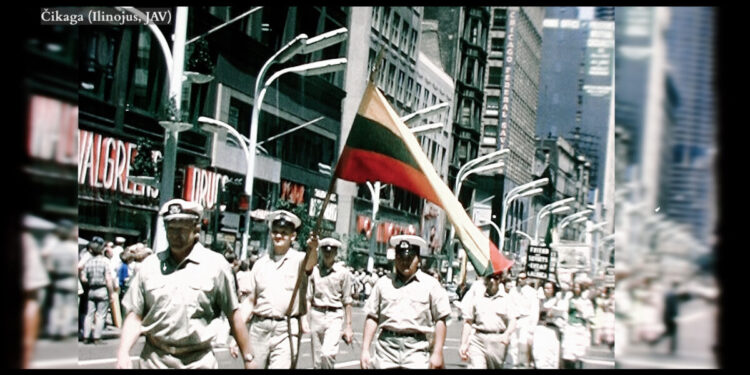 Abipus Vandenynų fragmentas