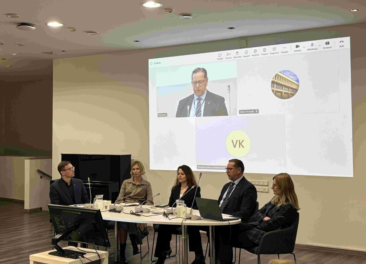 Diskusija: Lietuvai reikšmingas kultūros paveldas užsienyje politinės valios beieškant 