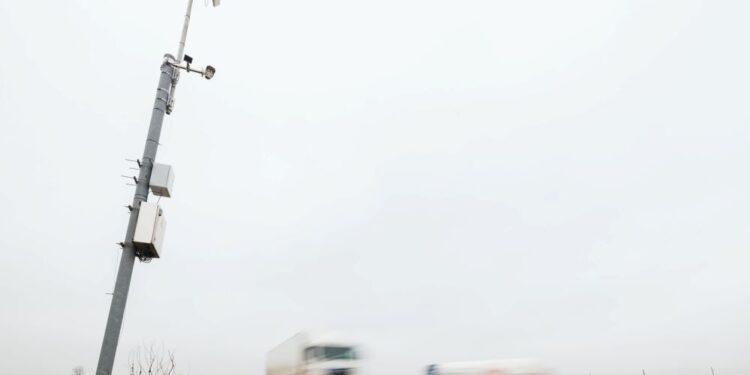 Eismo stebėsenos įrenginys