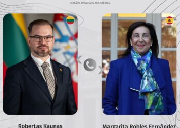 R. Kaunas ir M. Robles