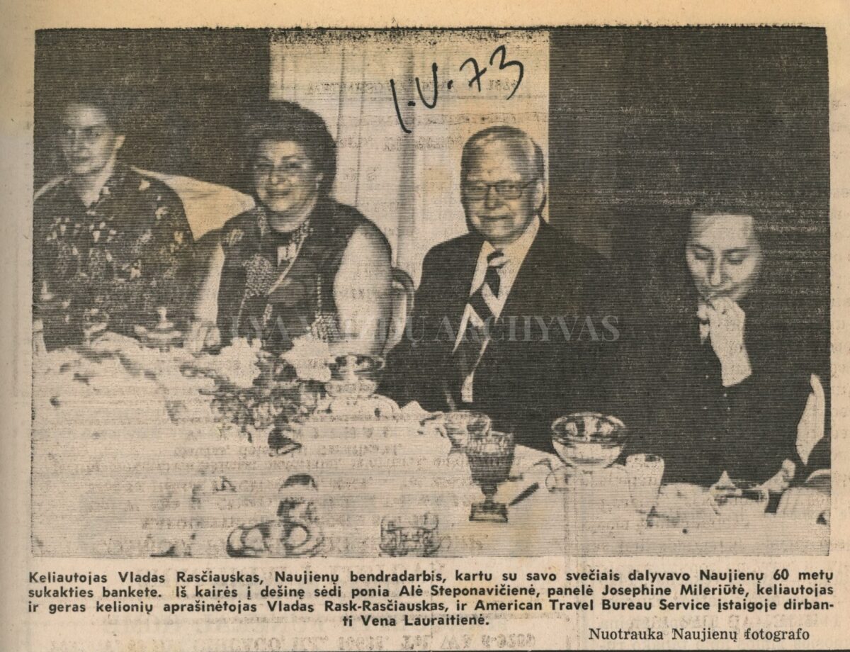 Vladas Rasčiauskas (Walter Rask), turizmo agentūros „American Travel Service“ savininkas, Amerikos lietuvių socialistų sąjungos laikraščio „Naujienos“ 60-mečio bankete 