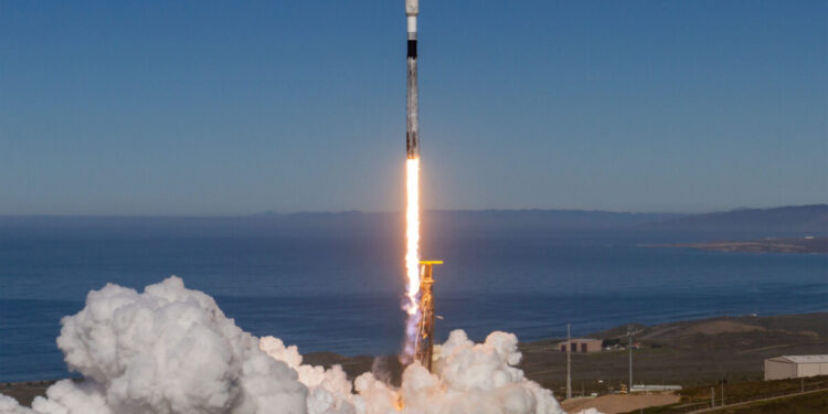 "Transporter-15" pakilimas