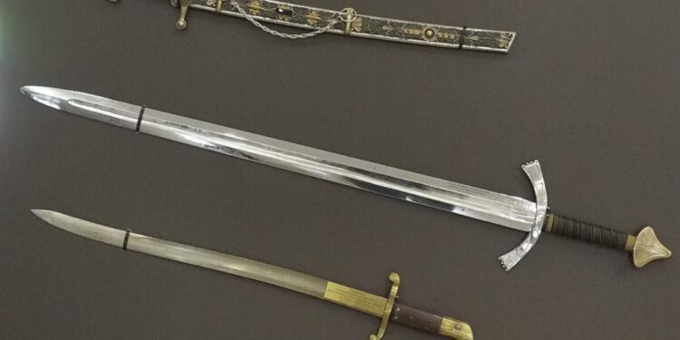 Ginklų parodos eksponatai