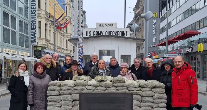 „Inter-Asso” asociacijos kongreso dalyviai Berlyne (prisimenant buvusių pasienio aukų atminimą)