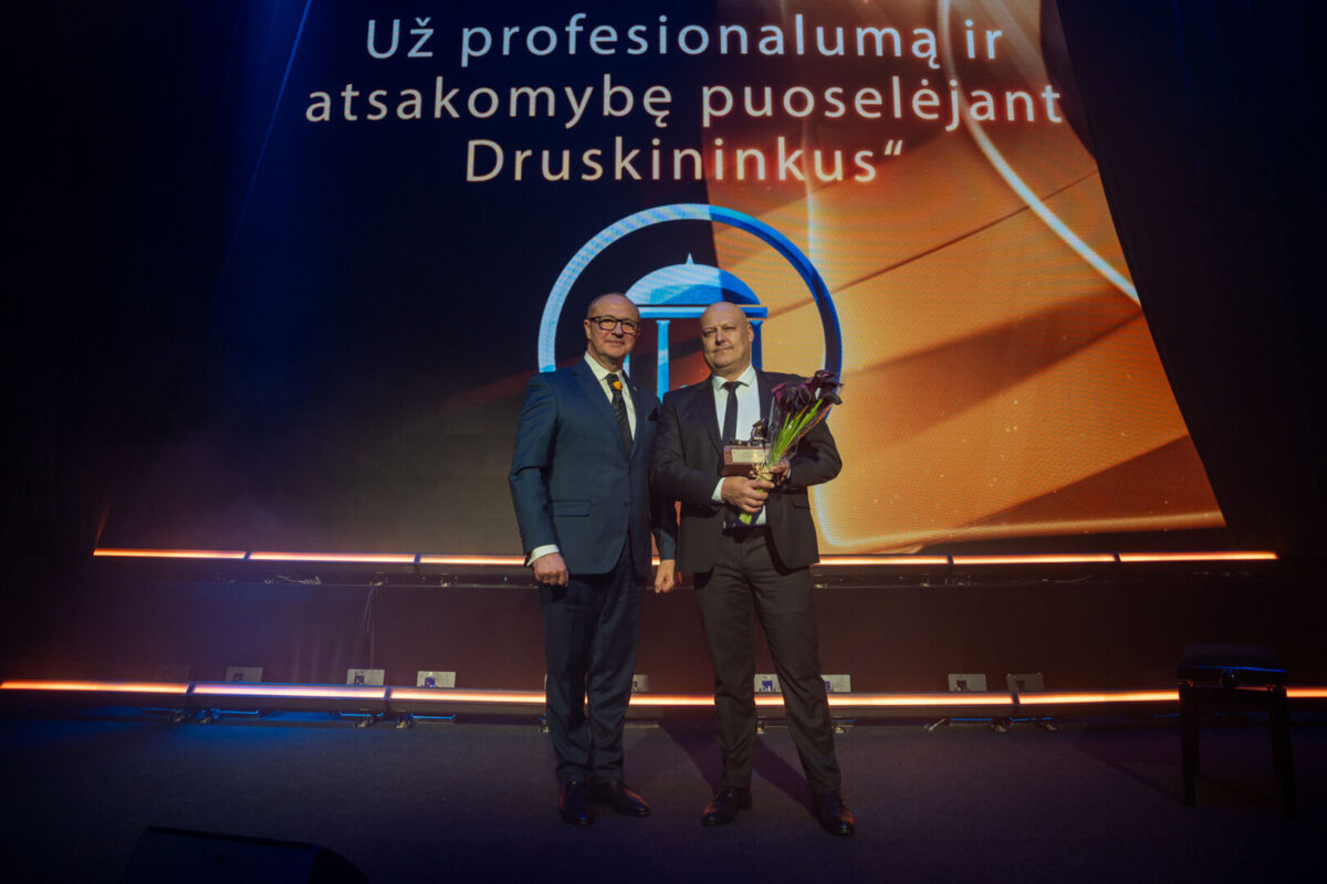 Iškilmingame vakare – apdovanojimai už gražiausius Druskininkų darbus, sumanymus 