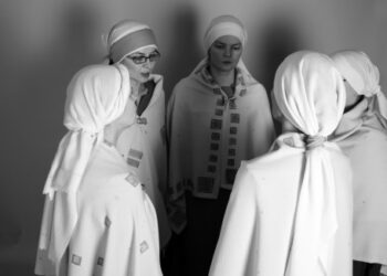 Sausio 13-osios išvakarėse – kviečia sutartinės prie teatro