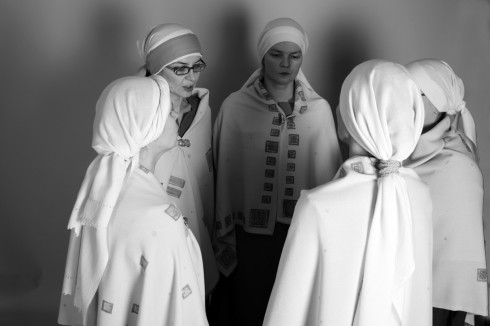 Sausio 13-osios išvakarėse – kviečia sutartinės prie teatro