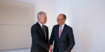 G. Nausėda ir F. Mercas