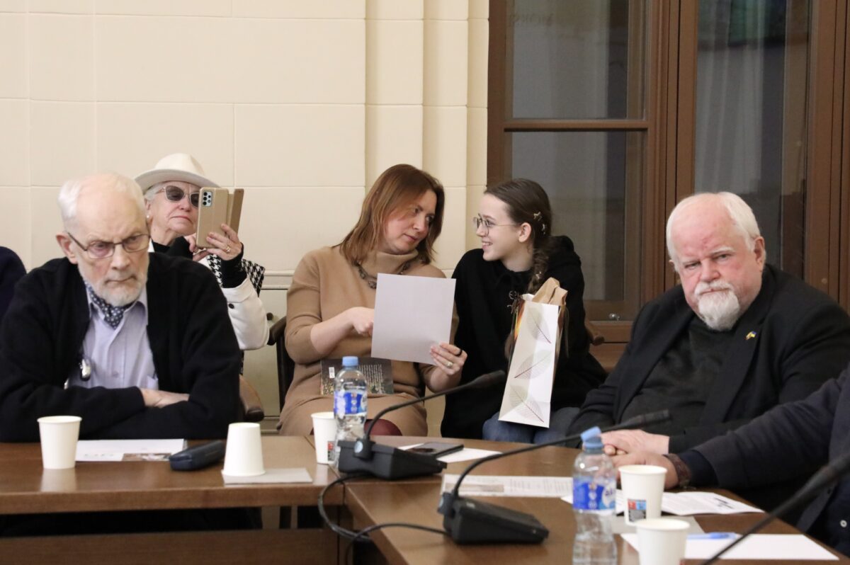 Iš kairės (priekyje): akad. Vytautas Martinkus, akad. Arvydas Virgilijus Matulionis 