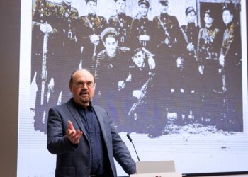 Filmo režisierius A. Kuzmicikas pristatyme