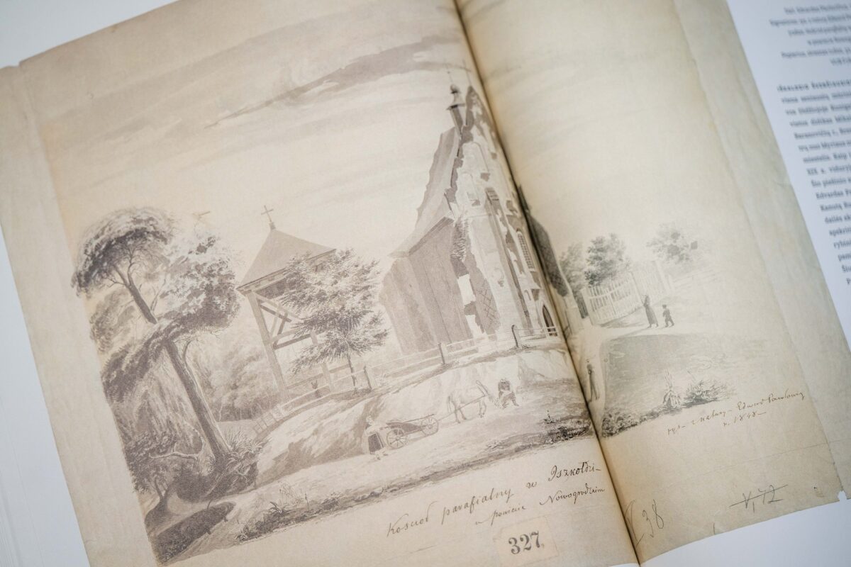 Albumo fragmentas. Parapinė Iškaldzio bažnyčia Naugarduko paviete. 1848. Dail. Edvardas Pavlovičius 