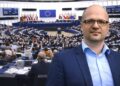 Aleksandras Nemunaitis Europos parlamento salė balsavimas