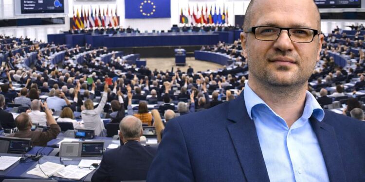 Aleksandras Nemunaitis Europos parlamento salė balsavimas