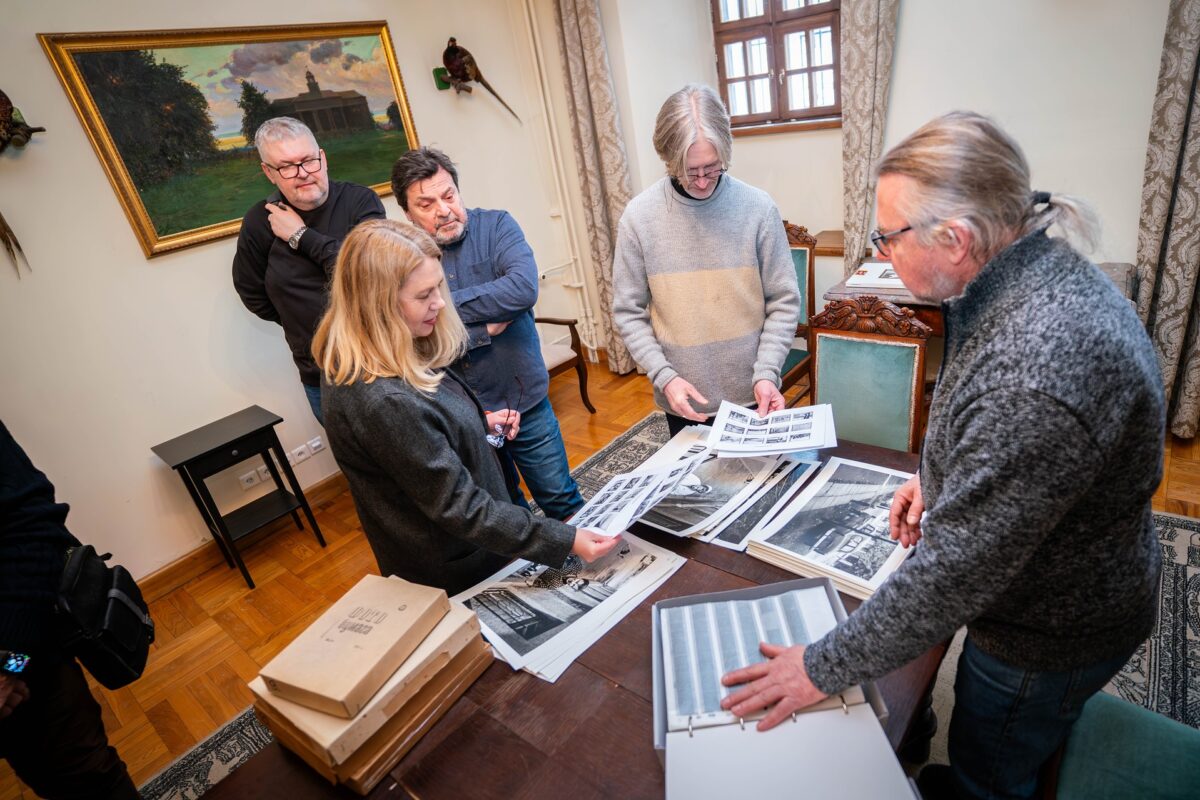 J. Vaitulevičiaus fotoarchyvo perdavimas