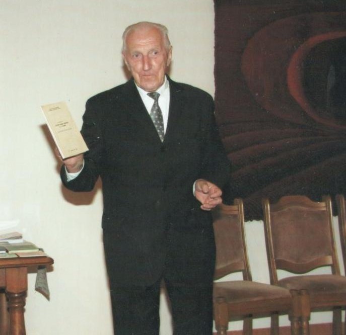 Lietuvių lituanistas, kraštotyrininkas ir mokytojas Benjaminas Kondratas (1933–2025)