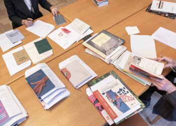 Knygos meno varžytuvių komisijos vertino daugiau nei 80 pateiktų leidinių