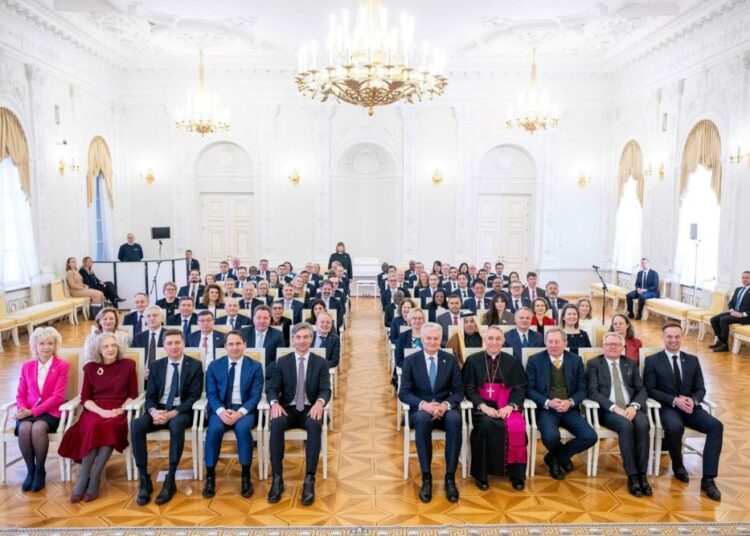 Susitikimas su ambasadoriais