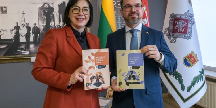 Naujas pilietino ugdymo vadovėlis