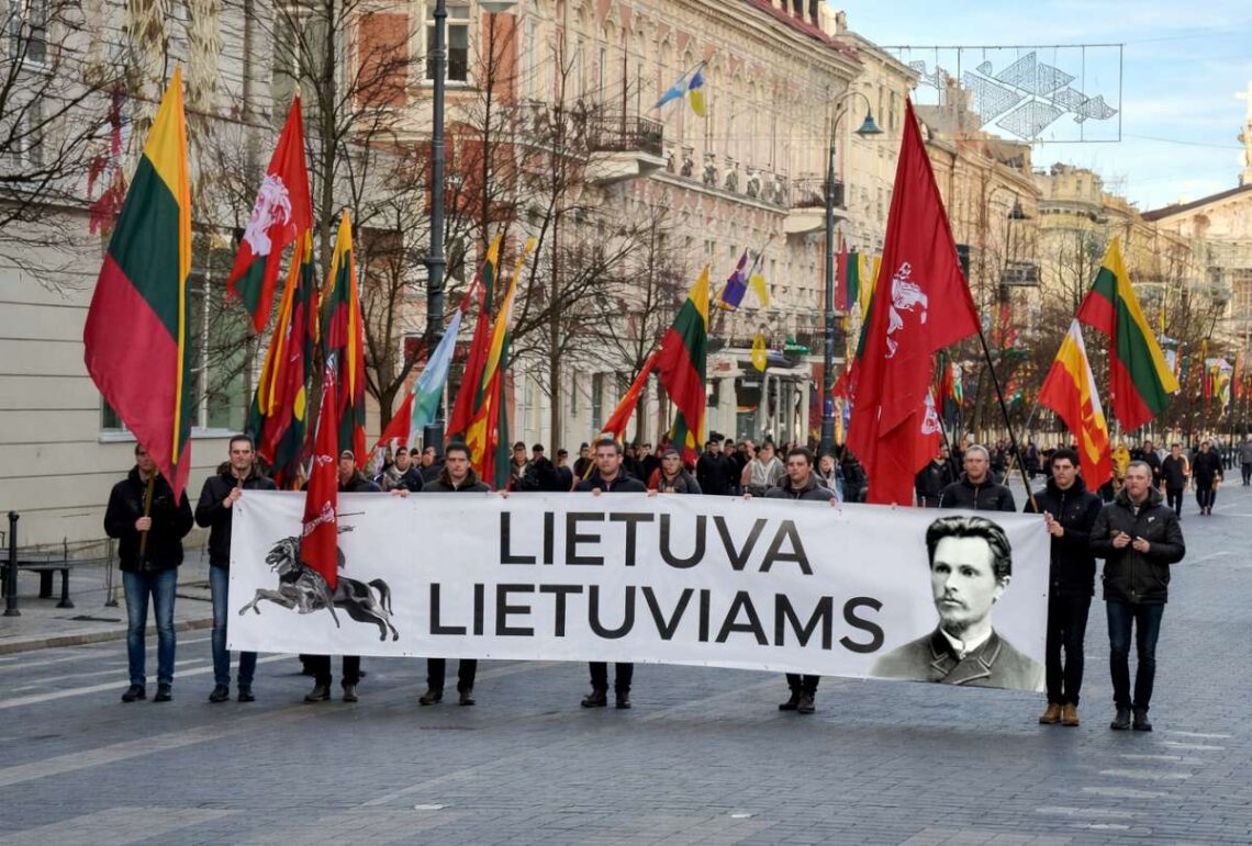 Jaunimas ne6a plakat1 Vilniaus Gedimino prospektu Lietuva - lietuviams!