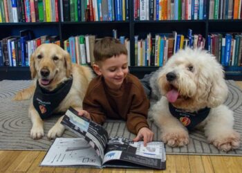 Skaitymai su šunimi