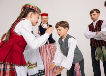 Skelbiama Moksleivių dainų šventės dienotvarkė, prasideda bilietų platinimas