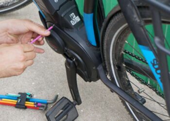 Elektrinių dviračių remontas