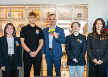 Trakų rajonas skiria 20 tūkst. eurų gabiems jaunuoliams