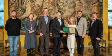 Dovana Valdovų rūmams