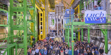 CERN LHCb bandymo mokslininkai