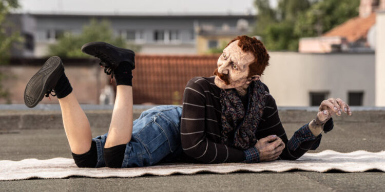 Je m'envenue. A. Muralytė