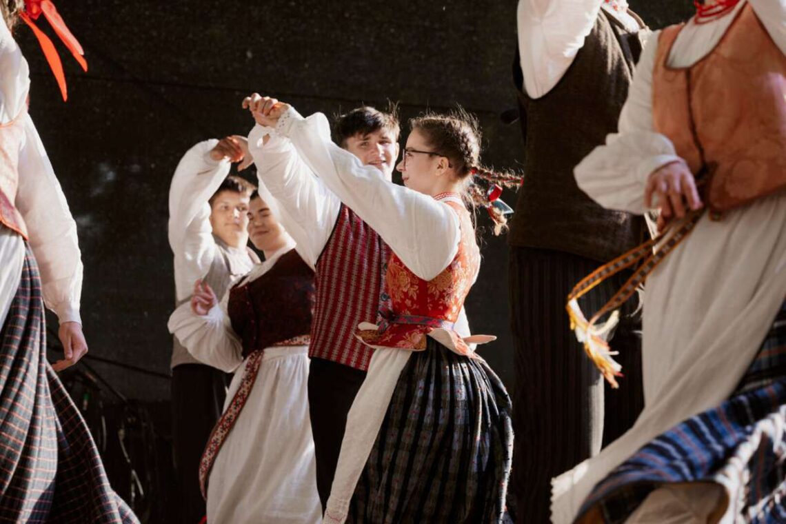 Tarptautinė folkloro šventė „Skamba skamba kankliai“