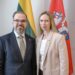 R. Kaunas ir Kara K. Makdonald
