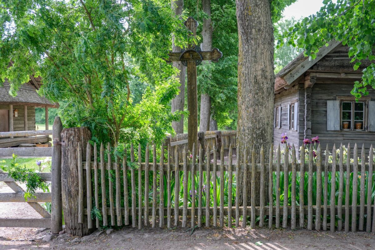 Kleboniškių muziejuje teatrų ratą pradės spektaklis „Petras Kurmelis“
