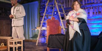 Kleboniškių kaimo buities muziejuje prasidėjo klojimo teatro spektakliai
