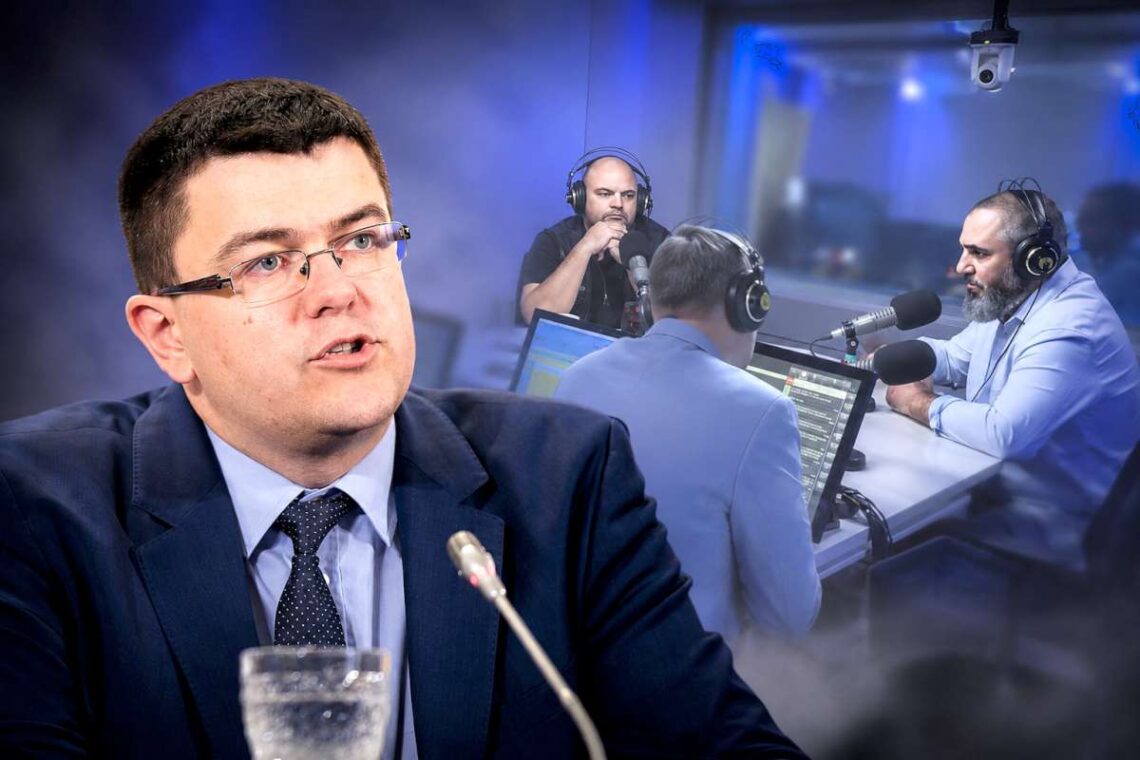 Vytautas Sinica ir muftijus Beganskas LRT radijo studijos koliaže