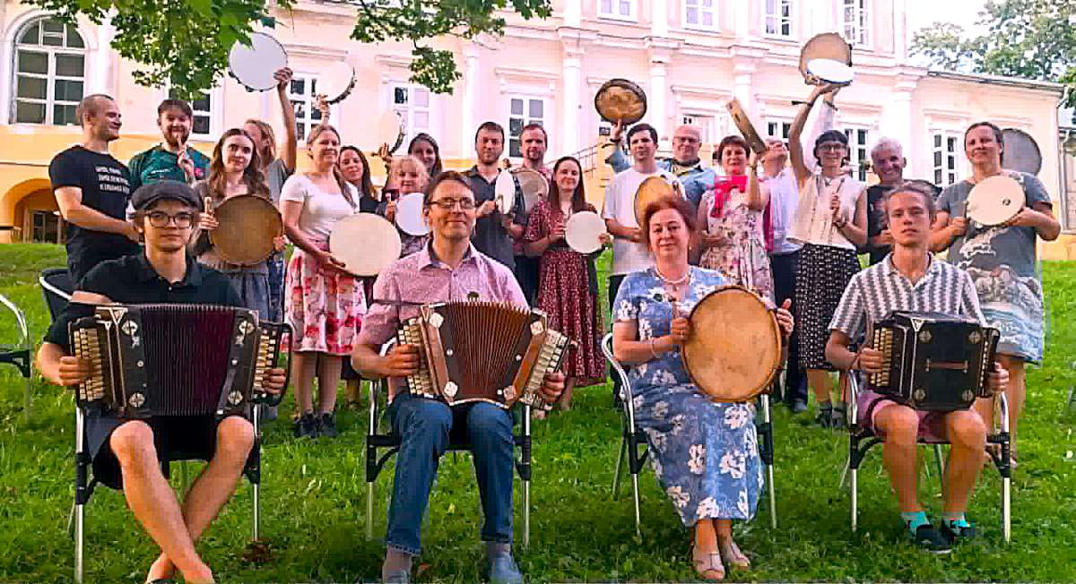 Salų dvare vyks XXIII tarptautinė tradicinių šokių stovykla 