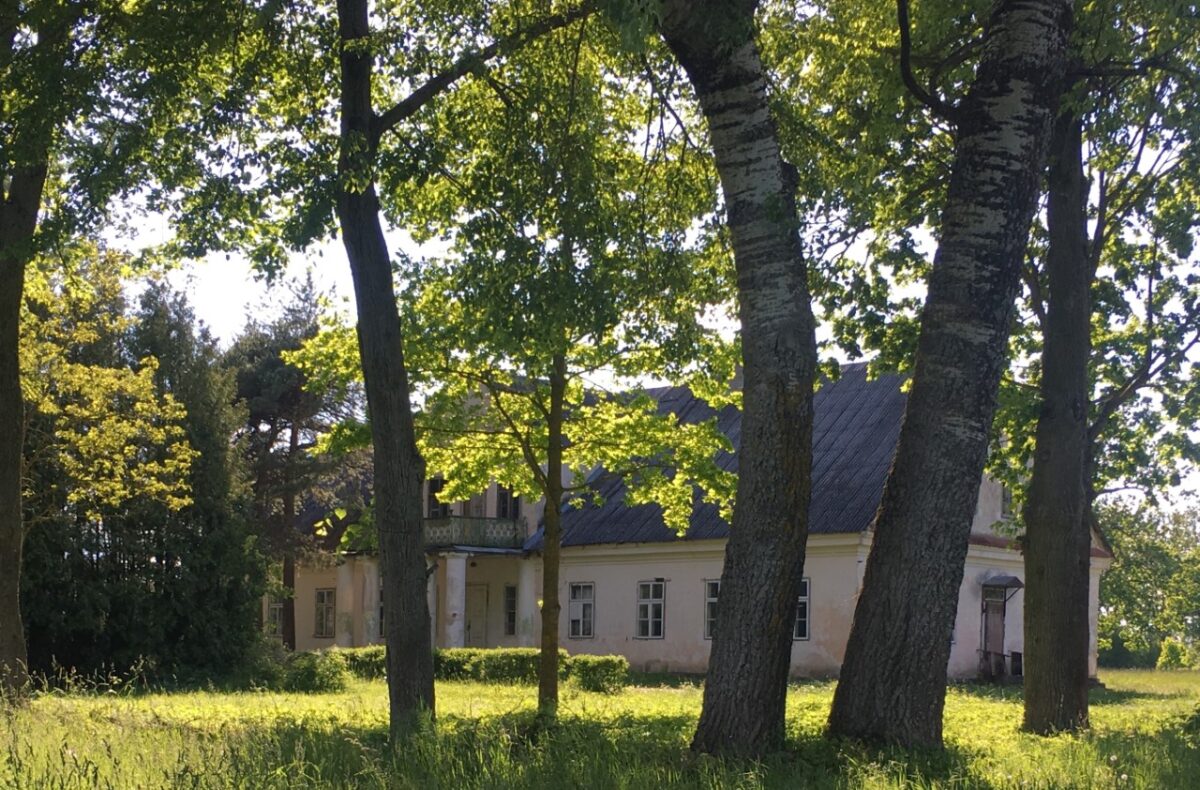 Lipliūnų dvaras 