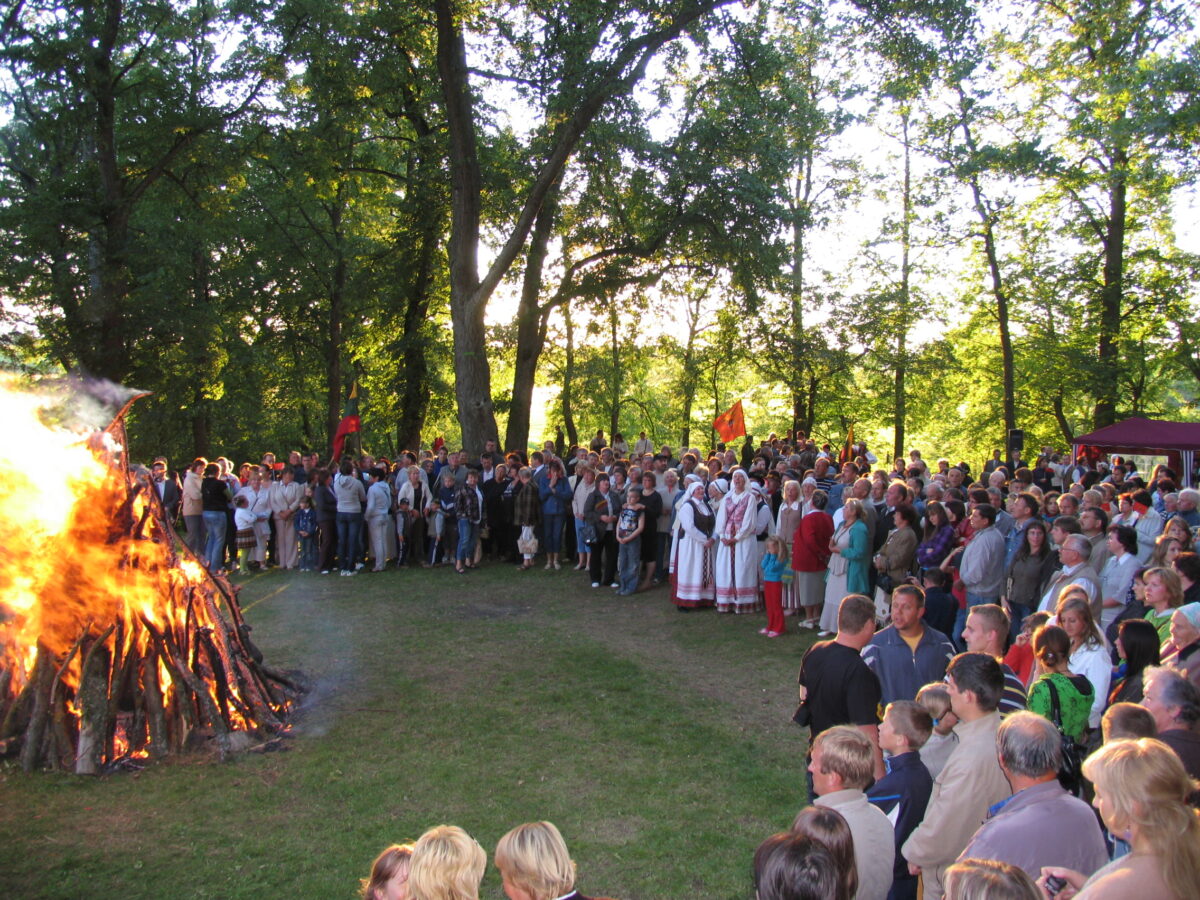 Lietuvos tūkstantmečio šventė Ąžuolpamūšės piliakalnyje, 2009 m. 