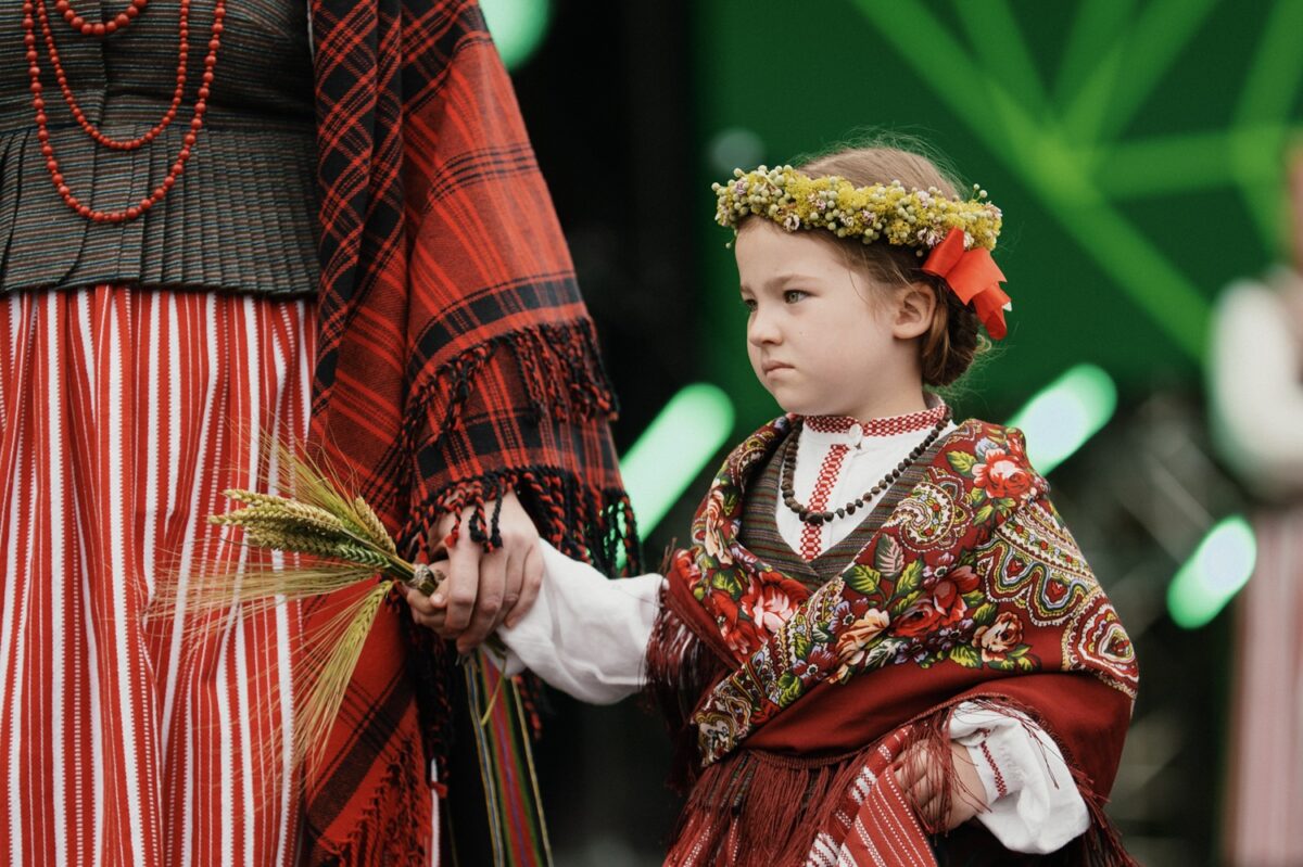 Skelbiamos tautinio drabužio varžytuvės „Išausta tapatybė“ 
