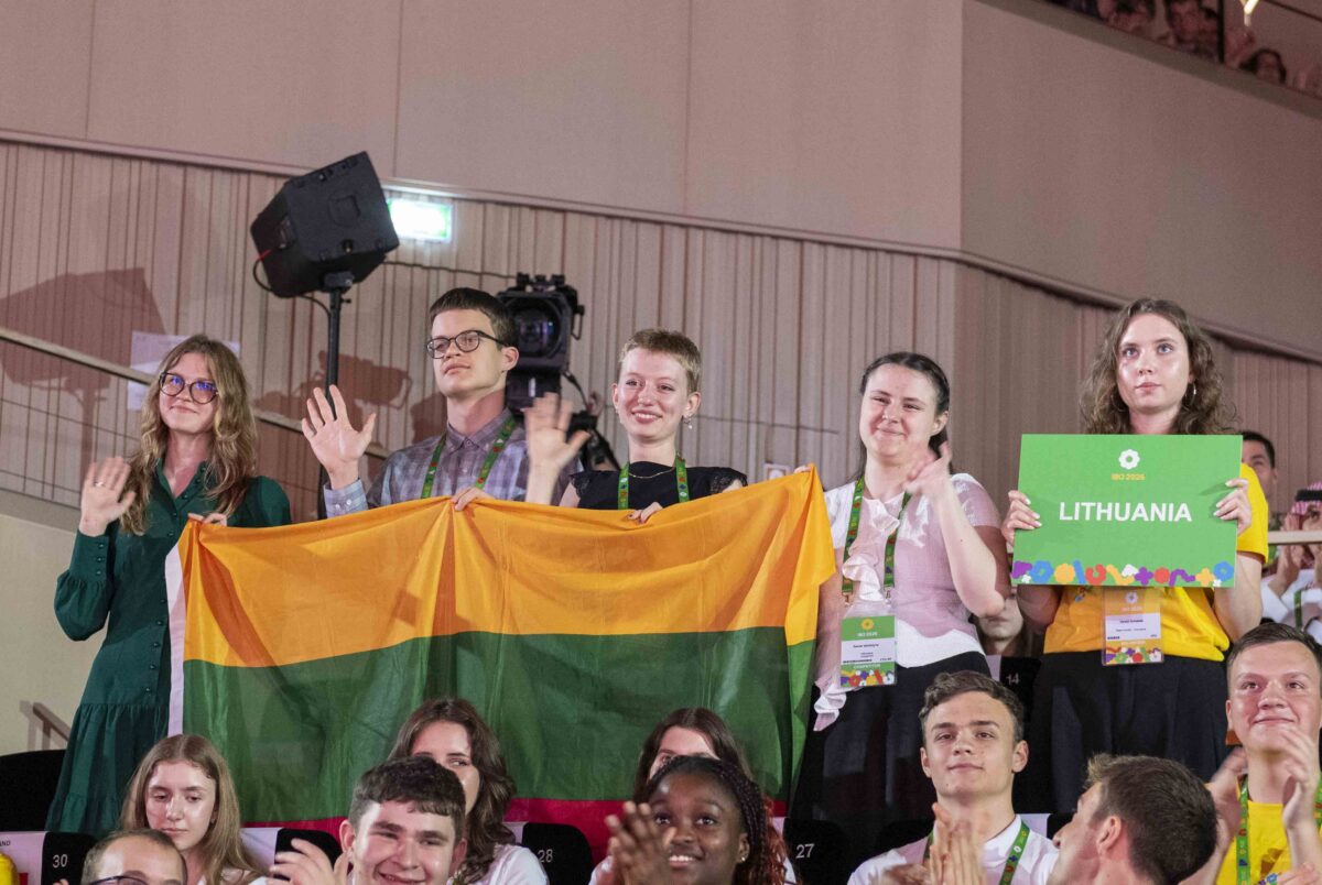 Tarptautinės biologijos olimpiados atidarymas Vilniuje 