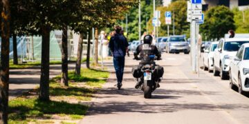 Policija